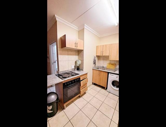 1 BEDROOM PROPERTY TO RENT IN DIE BULT